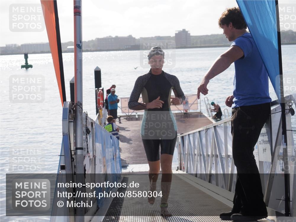 17.08.2025 - KN Förde Triathlon 2025 MichiJ http://msf.ph/oto/8580304 17.08.2025 09:18:16 Schwimmen 175, 189, 254, 174, 185, 254 meine-sportfotos.de