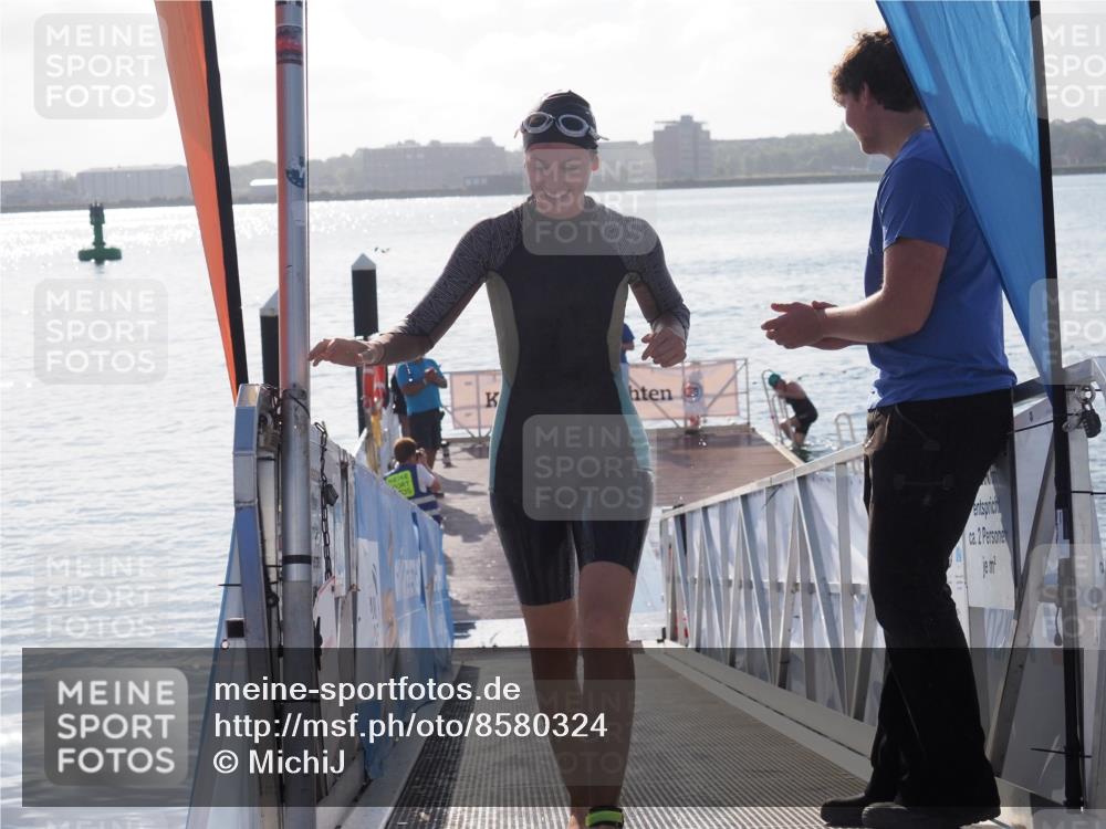 17.08.2025 - KN Förde Triathlon 2025 MichiJ http://msf.ph/oto/8580324 17.08.2025 09:18:16 Schwimmen 175, 189, 254, 174, 185, 254 meine-sportfotos.de