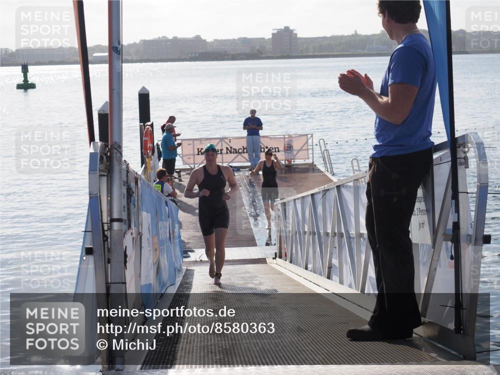 17.08.2025 - KN Förde Triathlon 2025 MichiJ http://msf.ph/oto/8580363 17.08.2025 09:18:26 Schwimmen 185, 254, 174, 185, 192 meine-sportfotos.de