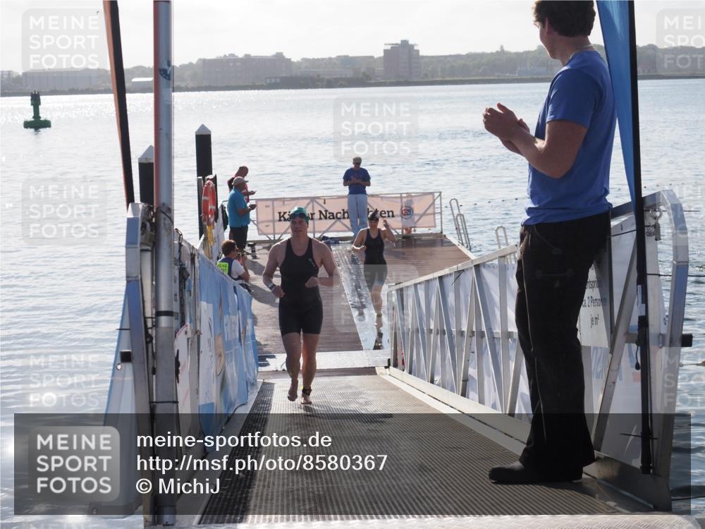 17.08.2025 - KN Förde Triathlon 2025 MichiJ http://msf.ph/oto/8580367 17.08.2025 09:18:26 Schwimmen 185, 254, 174, 185, 192 meine-sportfotos.de