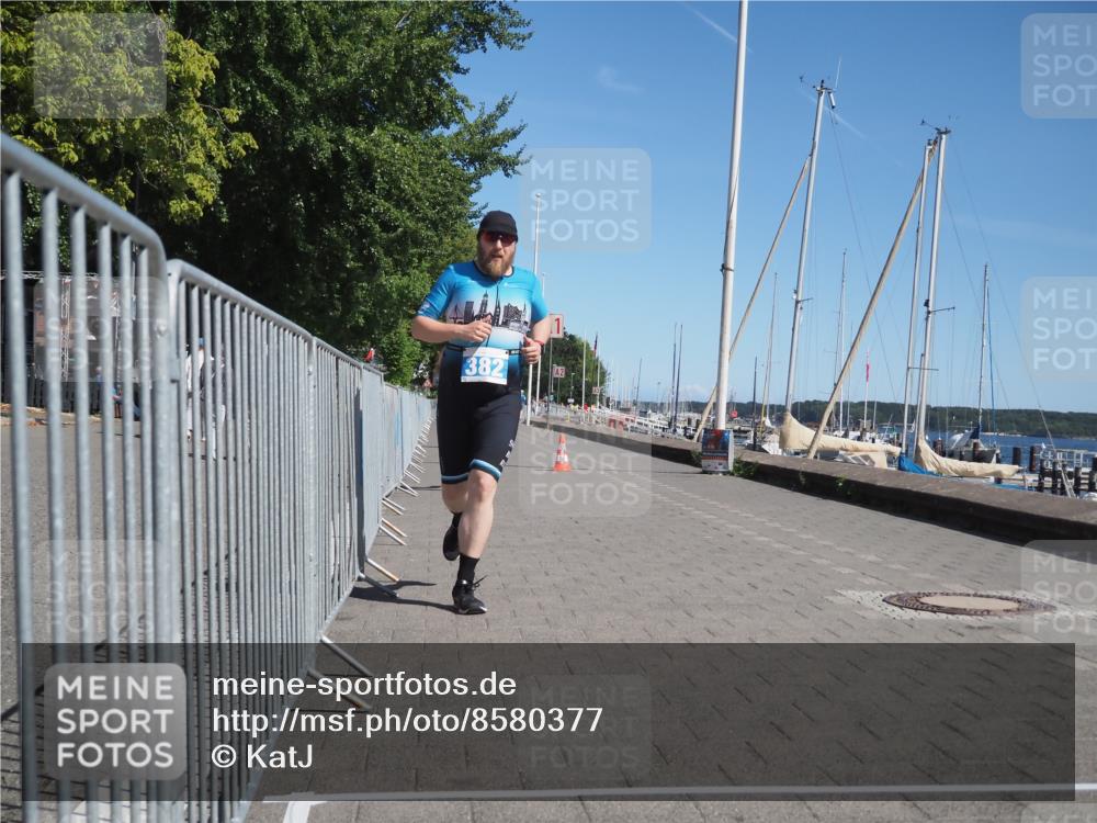 17.08.2025 - KN Förde Triathlon 2025 KatJ http://msf.ph/oto/8580377 17.08.2025 12:18:02 Laufen 368, 382, 621 meine-sportfotos.de