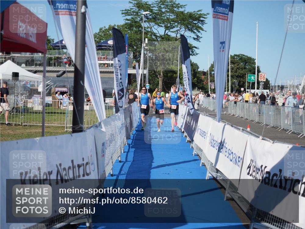 17.08.2025 - KN Förde Triathlon 2025 MichiJ http://msf.ph/oto/8580462 17.08.2025 16:23:37 Laufen  meine-sportfotos.de