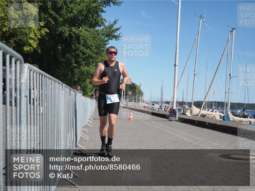 17.08.2025 - KN Förde Triathlon 2025 KatJ http://msf.ph/oto/8580466 17.08.2025 12:18:05 Laufen 368, 382, 621 meine-sportfotos.de