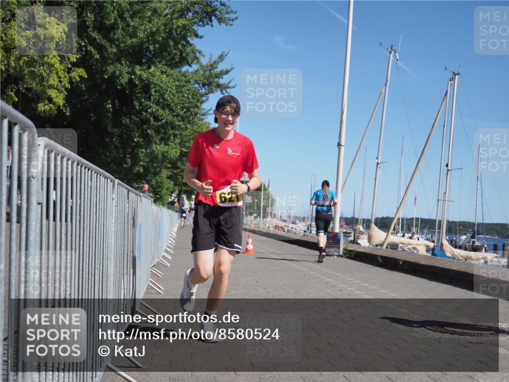 17.08.2025 - KN Förde Triathlon 2025 KatJ http://msf.ph/oto/8580524 17.08.2025 12:18:09 Laufen 368, 621 meine-sportfotos.de