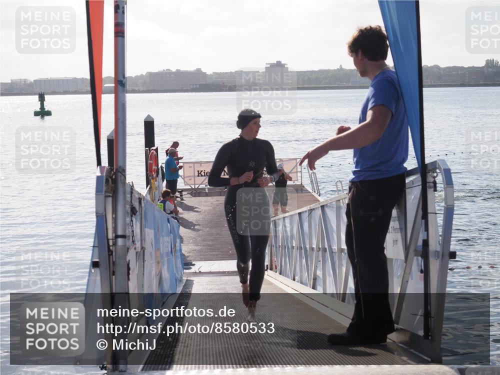 17.08.2025 - KN Förde Triathlon 2025 MichiJ http://msf.ph/oto/8580533 17.08.2025 09:18:38 Schwimmen 174, 185, 192, 153, 192, 250 meine-sportfotos.de