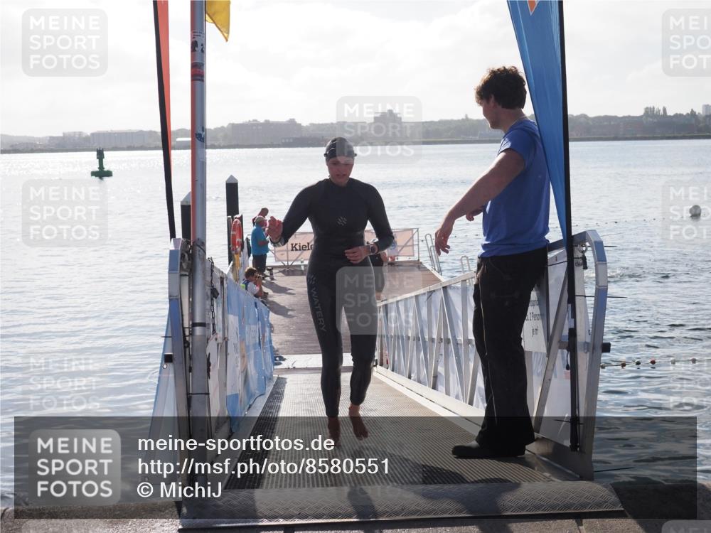 17.08.2025 - KN Förde Triathlon 2025 MichiJ http://msf.ph/oto/8580551 17.08.2025 09:18:38 Schwimmen 174, 185, 192, 153, 192, 250 meine-sportfotos.de