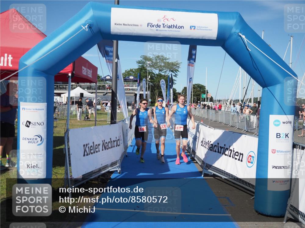 17.08.2025 - KN Förde Triathlon 2025 MichiJ http://msf.ph/oto/8580572 17.08.2025 16:23:42 Laufen 11 meine-sportfotos.de