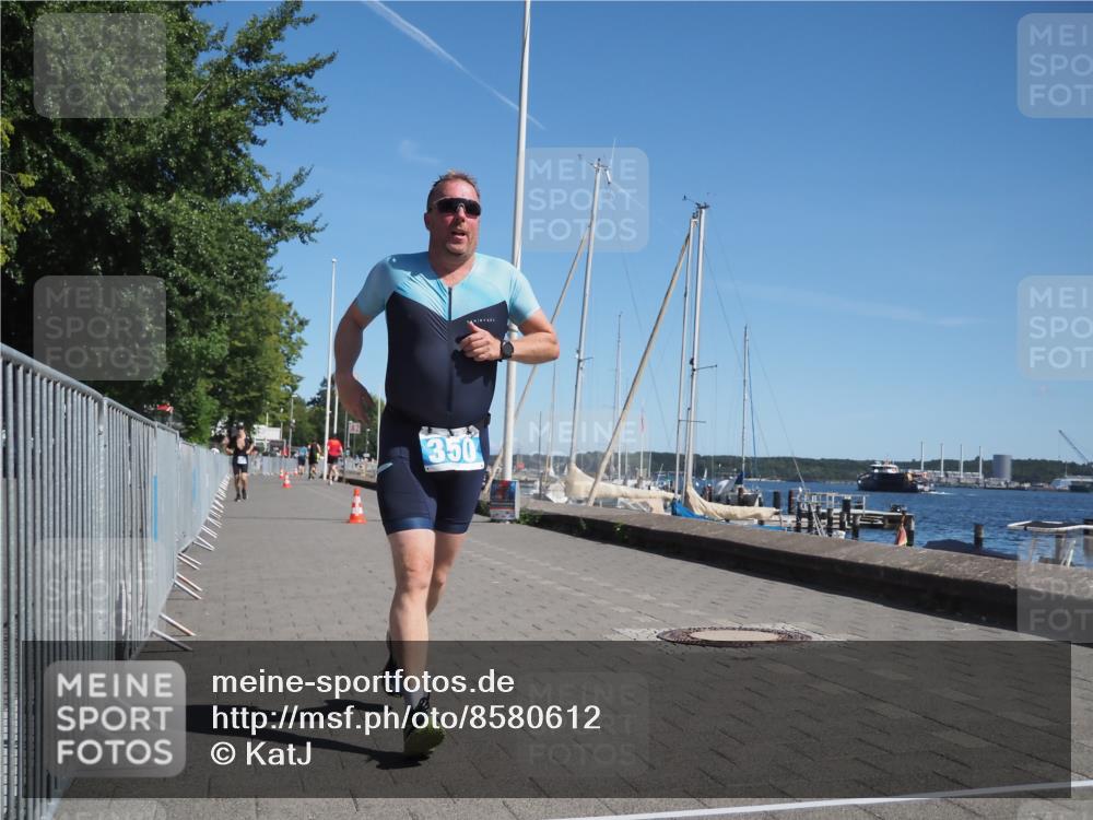 17.08.2025 - KN Förde Triathlon 2025 KatJ http://msf.ph/oto/8580612 17.08.2025 12:18:28 Laufen 350, 354 meine-sportfotos.de