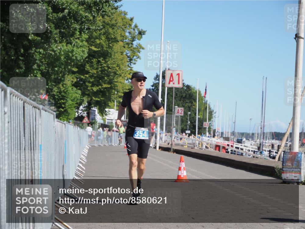 17.08.2025 - KN Förde Triathlon 2025 KatJ http://msf.ph/oto/8580621 17.08.2025 12:18:34 Laufen 354 meine-sportfotos.de