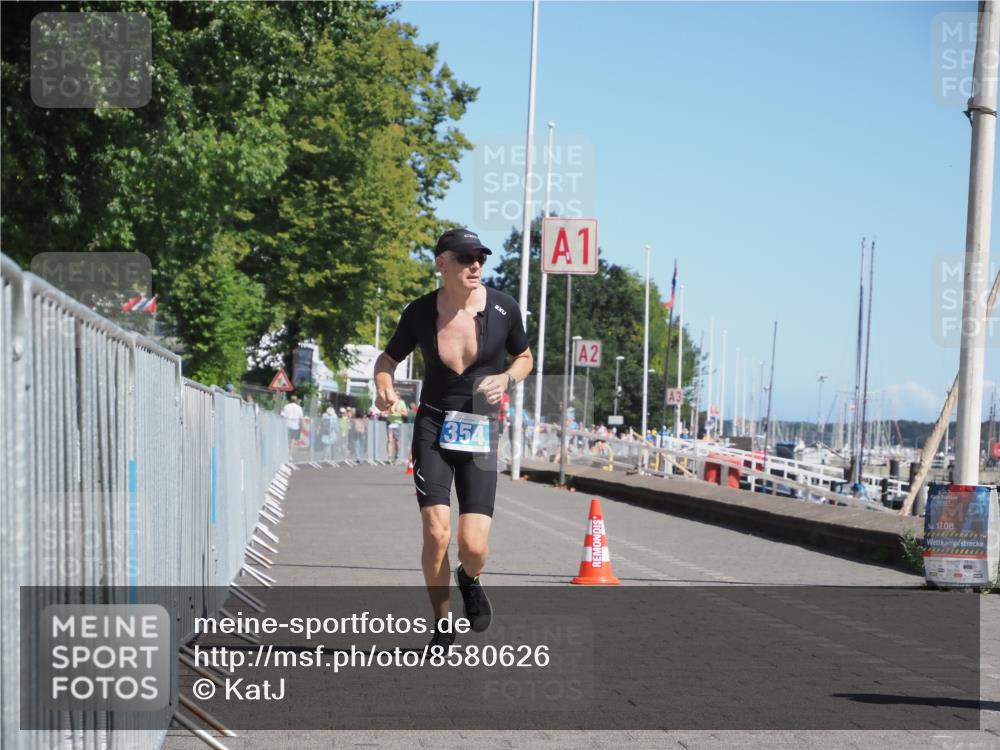 17.08.2025 - KN Förde Triathlon 2025 KatJ http://msf.ph/oto/8580626 17.08.2025 12:18:34 Laufen 354 meine-sportfotos.de