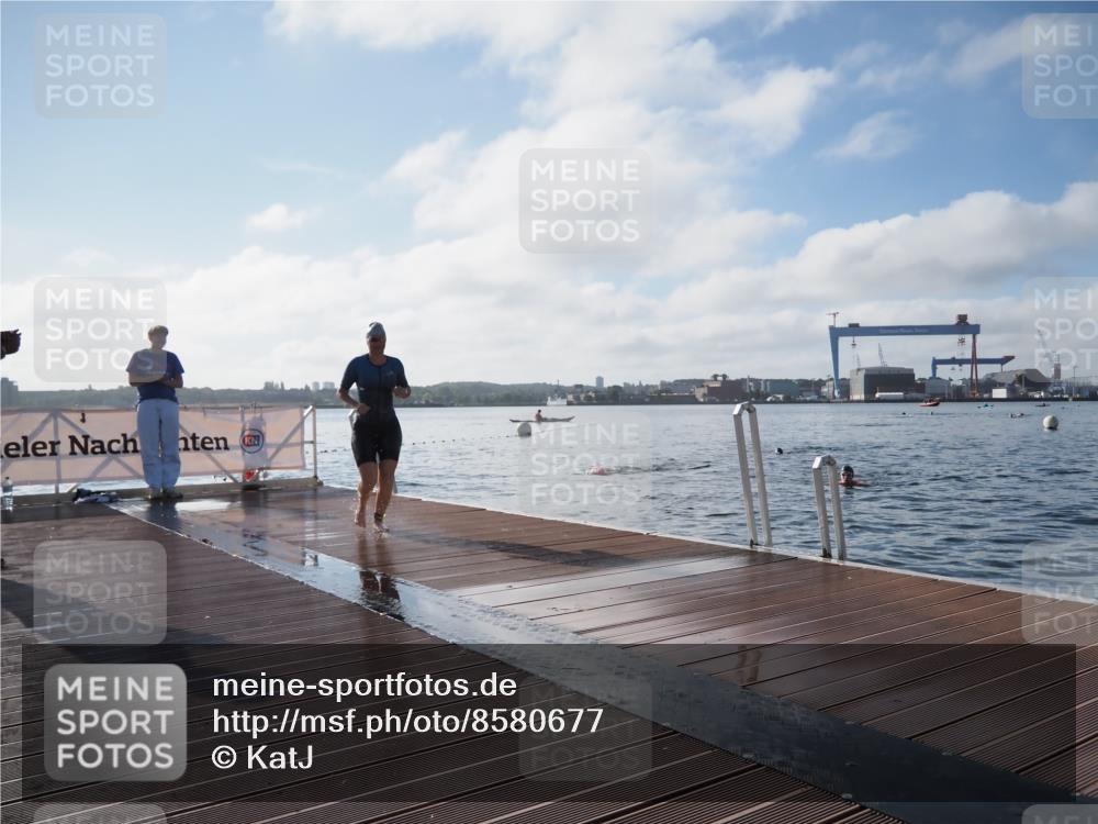 17.08.2025 - KN Förde Triathlon 2025 KatJ http://msf.ph/oto/8580677 17.08.2025 09:22:57 Schwimmen 234, 234, 249 meine-sportfotos.de