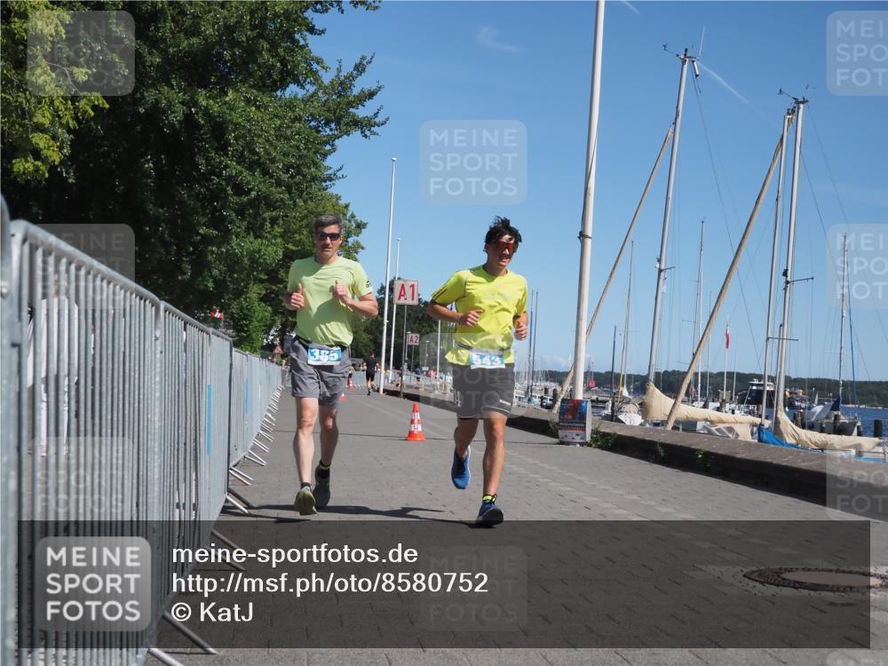 17.08.2025 - KN Förde Triathlon 2025 KatJ http://msf.ph/oto/8580752 17.08.2025 12:19:00 Laufen 385 meine-sportfotos.de