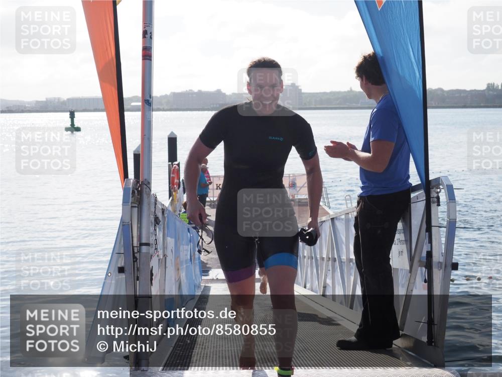 17.08.2025 - KN Förde Triathlon 2025 MichiJ http://msf.ph/oto/8580855 17.08.2025 09:19:15 Schwimmen 173, 184, 173, 183, 219, 220 meine-sportfotos.de