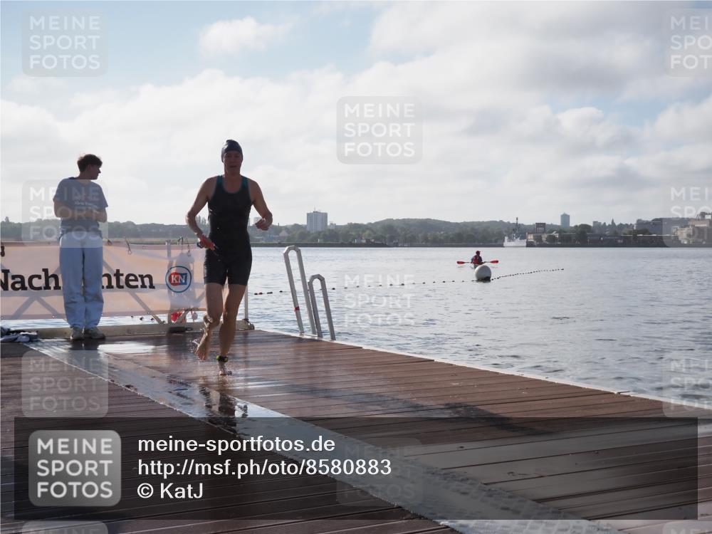17.08.2025 - KN Förde Triathlon 2025 KatJ http://msf.ph/oto/8580883 17.08.2025 09:23:21 Schwimmen 218, 225, 218, 225, 237 meine-sportfotos.de