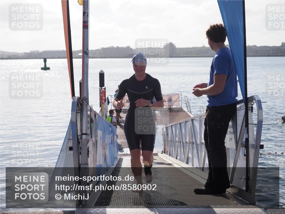 17.08.2025 - KN Förde Triathlon 2025 MichiJ http://msf.ph/oto/8580902 17.08.2025 09:19:17 Schwimmen 173, 184, 219, 220, 183, 219, 220 meine-sportfotos.de