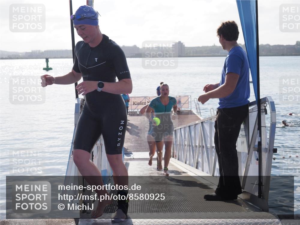 17.08.2025 - KN Förde Triathlon 2025 MichiJ http://msf.ph/oto/8580925 17.08.2025 09:19:18 Schwimmen 173, 184, 219, 220, 183, 219, 220 meine-sportfotos.de