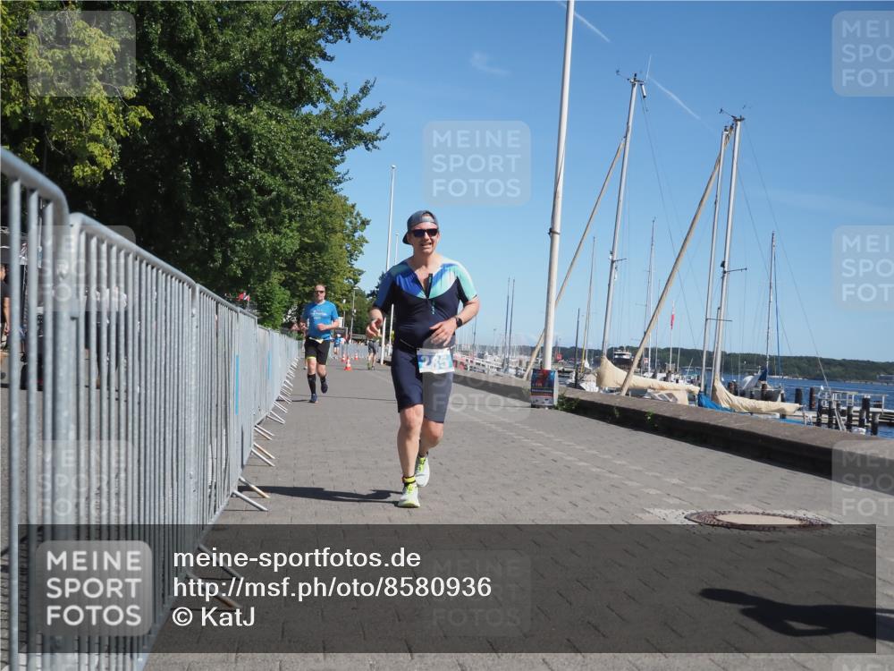 17.08.2025 - KN Förde Triathlon 2025 KatJ http://msf.ph/oto/8580936 17.08.2025 12:19:20 Laufen 285, 626, 631 meine-sportfotos.de