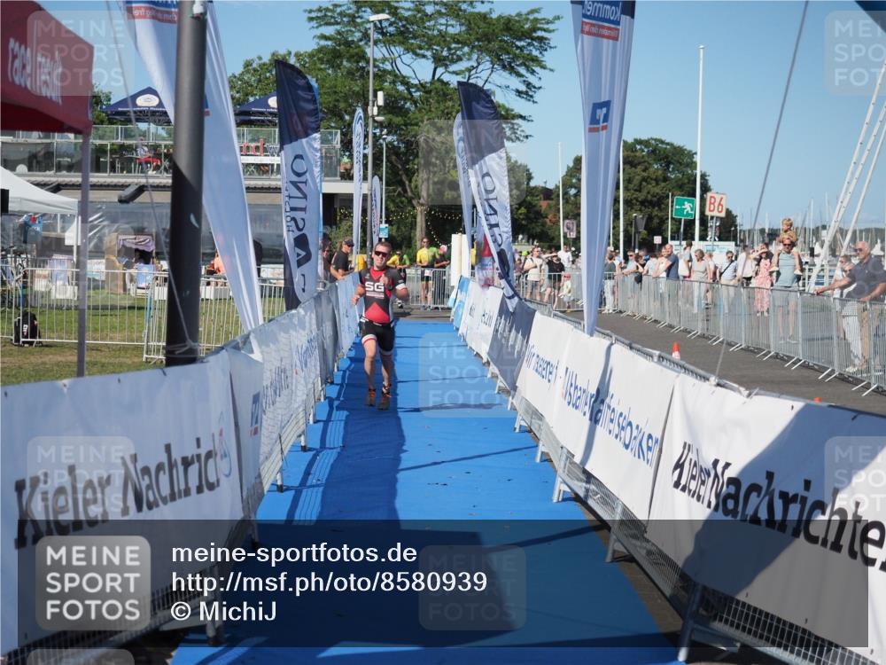 17.08.2025 - KN Förde Triathlon 2025 MichiJ http://msf.ph/oto/8580939 17.08.2025 16:26:36 Laufen 7 meine-sportfotos.de