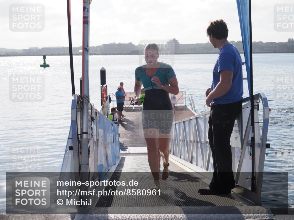 17.08.2025 - KN Förde Triathlon 2025 MichiJ http://msf.ph/oto/8580961 17.08.2025 09:19:19 Schwimmen 173, 184, 219, 220, 183, 187, 219, 220 meine-sportfotos.de