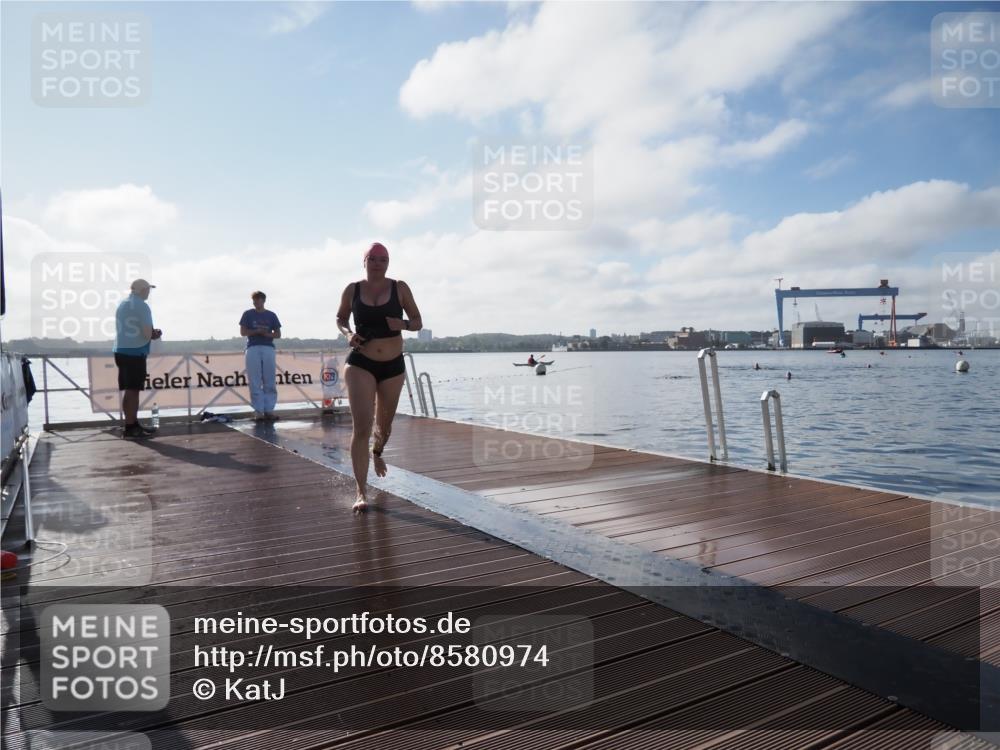 17.08.2025 - KN Förde Triathlon 2025 KatJ http://msf.ph/oto/8580974 17.08.2025 09:23:56 Schwimmen 231, 231 meine-sportfotos.de