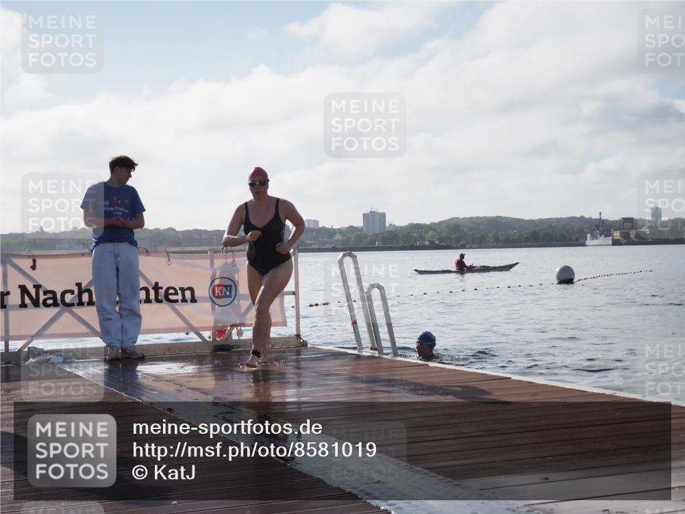 17.08.2025 - KN Förde Triathlon 2025 KatJ http://msf.ph/oto/8581019 17.08.2025 09:24:30 Schwimmen 118, 243, 118, 243 meine-sportfotos.de