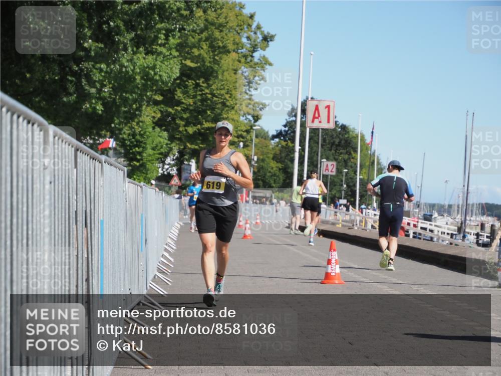 17.08.2025 - KN Förde Triathlon 2025 KatJ http://msf.ph/oto/8581036 17.08.2025 12:19:32 Laufen 619 meine-sportfotos.de