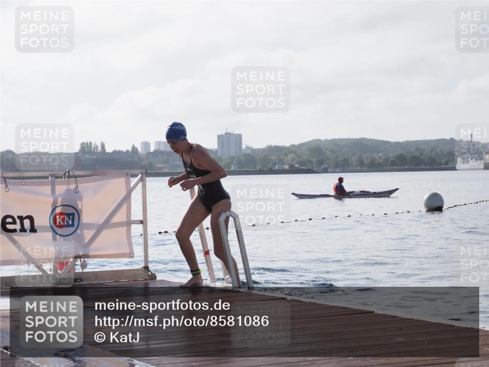 17.08.2025 - KN Förde Triathlon 2025 KatJ http://msf.ph/oto/8581086 17.08.2025 09:24:33 Schwimmen 118, 243, 118, 243 meine-sportfotos.de