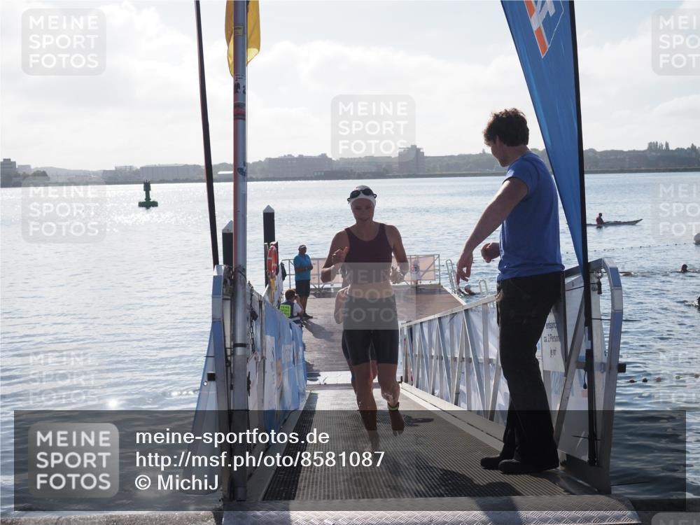 17.08.2025 - KN Förde Triathlon 2025 MichiJ http://msf.ph/oto/8581087 17.08.2025 09:19:36 Schwimmen 183, 186, 187, 186, 187, 190 meine-sportfotos.de