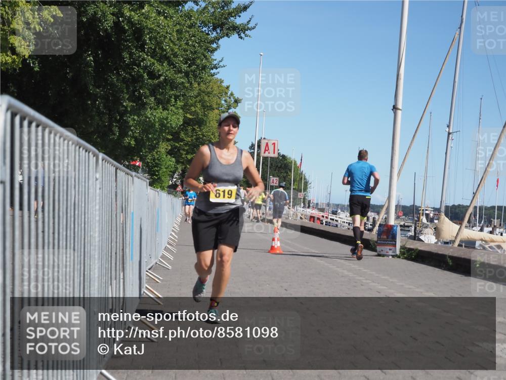 17.08.2025 - KN Förde Triathlon 2025 KatJ http://msf.ph/oto/8581098 17.08.2025 12:19:35 Laufen 619 meine-sportfotos.de