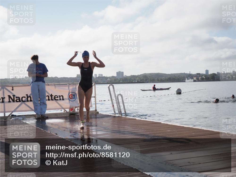 17.08.2025 - KN Förde Triathlon 2025 KatJ http://msf.ph/oto/8581120 17.08.2025 09:24:35 Schwimmen 118, 243, 118, 243 meine-sportfotos.de