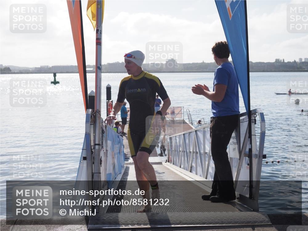 17.08.2025 - KN Förde Triathlon 2025 MichiJ http://msf.ph/oto/8581232 17.08.2025 09:19:52 Schwimmen 163, 190, 163, 190, 195, 202 meine-sportfotos.de