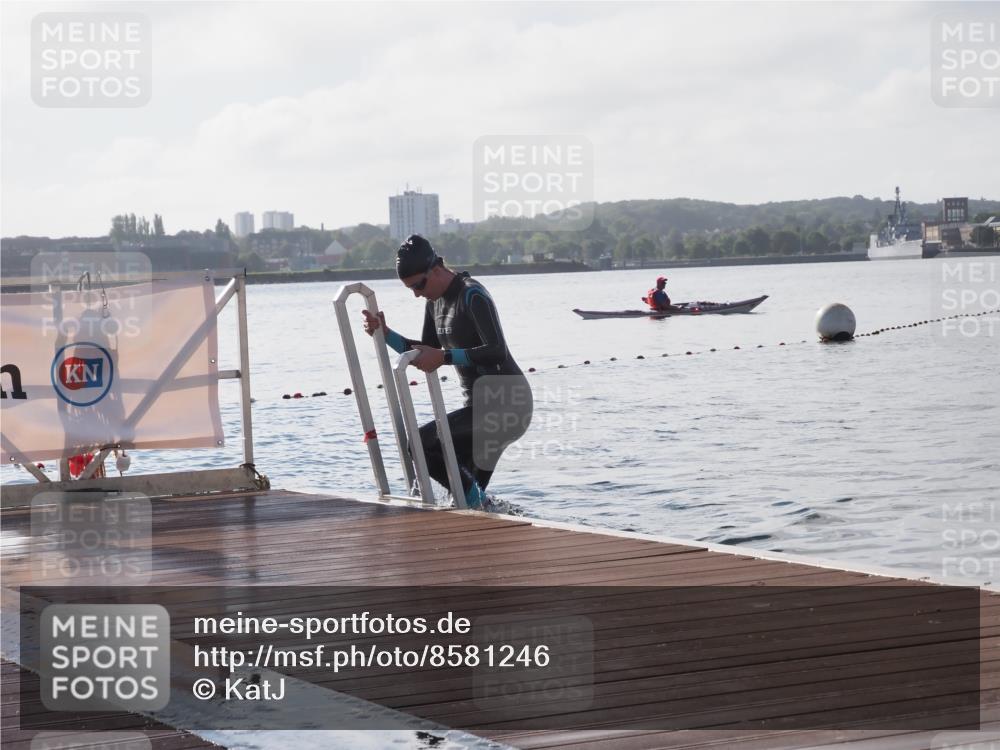 17.08.2025 - KN Förde Triathlon 2025 KatJ http://msf.ph/oto/8581246 17.08.2025 09:25:02 Schwimmen 248, 251, 248, 251 meine-sportfotos.de