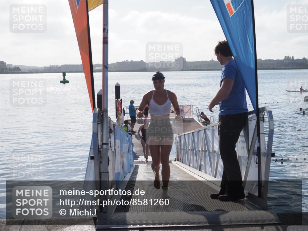17.08.2025 - KN Förde Triathlon 2025 MichiJ http://msf.ph/oto/8581260 17.08.2025 09:19:55 Schwimmen 163, 190, 202, 163, 195, 202 meine-sportfotos.de