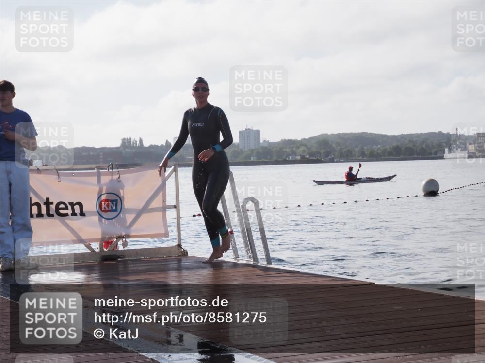 17.08.2025 - KN Förde Triathlon 2025 KatJ http://msf.ph/oto/8581275 17.08.2025 09:25:03 Schwimmen 199, 248, 251, 248, 251 meine-sportfotos.de