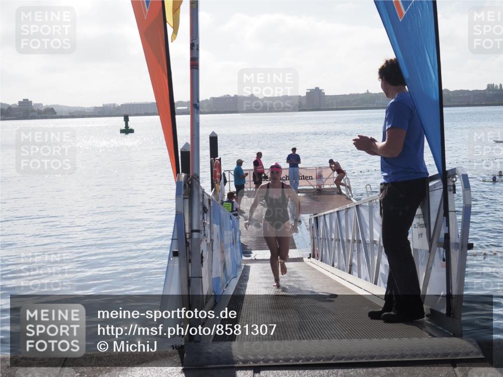 17.08.2025 - KN Förde Triathlon 2025 MichiJ http://msf.ph/oto/8581307 17.08.2025 09:19:57 Schwimmen 163, 190, 202, 195, 202 meine-sportfotos.de