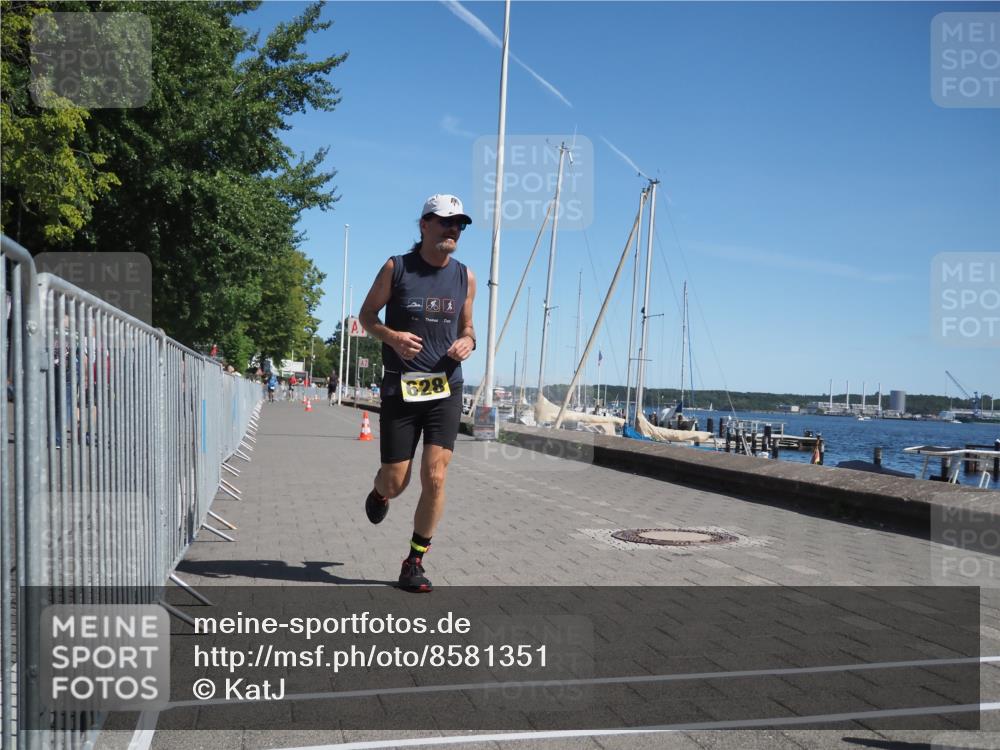 17.08.2025 - KN Förde Triathlon 2025 KatJ http://msf.ph/oto/8581351 17.08.2025 12:20:43 Laufen 628 meine-sportfotos.de
