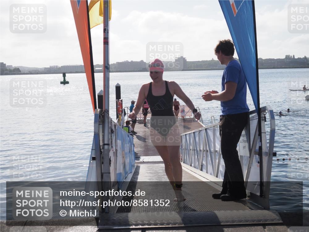 17.08.2025 - KN Förde Triathlon 2025 MichiJ http://msf.ph/oto/8581352 17.08.2025 09:19:58 Schwimmen 163, 190, 202, 195, 202 meine-sportfotos.de