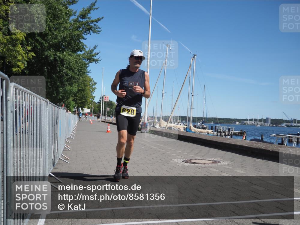 17.08.2025 - KN Förde Triathlon 2025 KatJ http://msf.ph/oto/8581356 17.08.2025 12:20:43 Laufen 628 meine-sportfotos.de