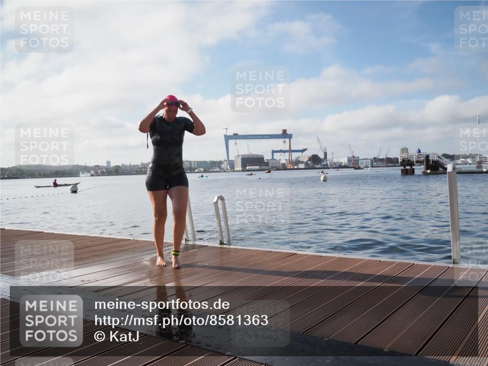 17.08.2025 - KN Förde Triathlon 2025 KatJ http://msf.ph/oto/8581363 17.08.2025 09:25:13 Schwimmen 199, 248, 199, 248 meine-sportfotos.de