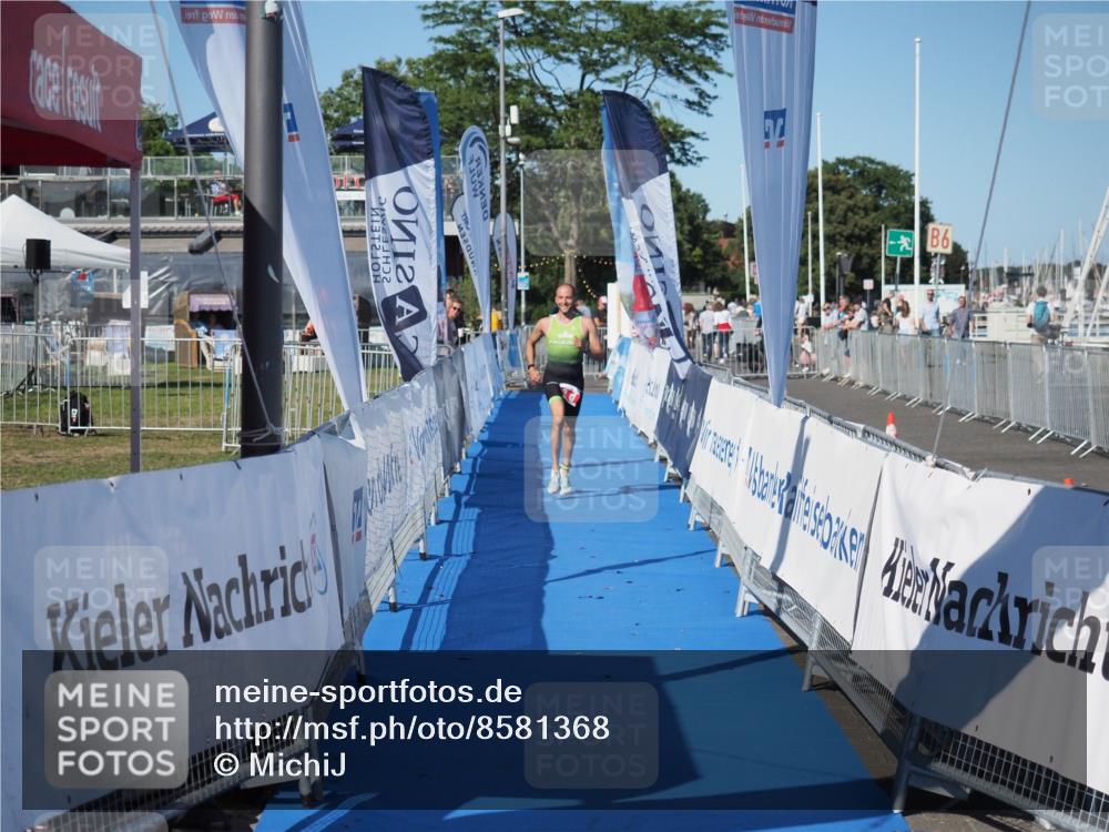 17.08.2025 - KN Förde Triathlon 2025 MichiJ http://msf.ph/oto/8581368 17.08.2025 16:28:38 Laufen 3 meine-sportfotos.de