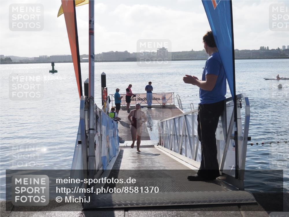 17.08.2025 - KN Förde Triathlon 2025 MichiJ http://msf.ph/oto/8581370 17.08.2025 09:20:04 Schwimmen 163, 195, 202, 179, 195 meine-sportfotos.de