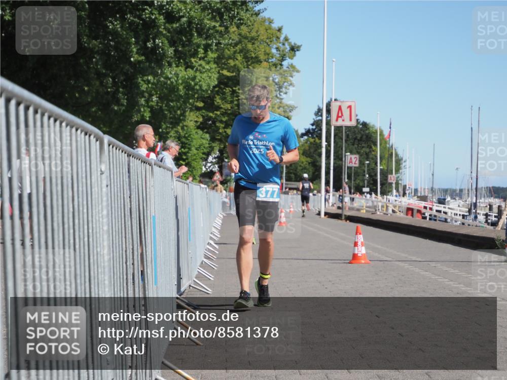 17.08.2025 - KN Förde Triathlon 2025 KatJ http://msf.ph/oto/8581378 17.08.2025 12:21:04 Laufen 377 meine-sportfotos.de