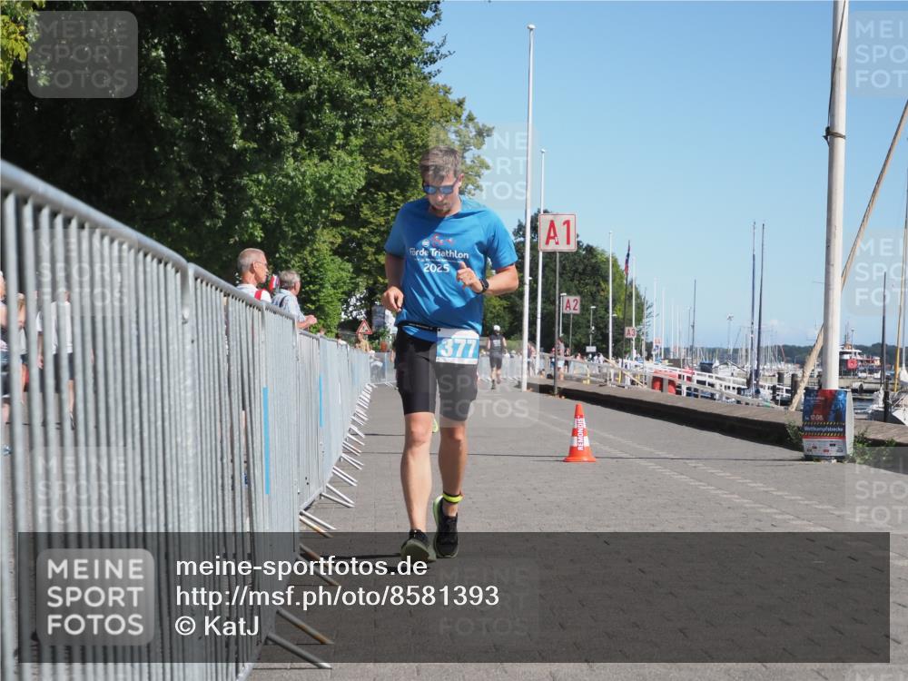 17.08.2025 - KN Förde Triathlon 2025 KatJ http://msf.ph/oto/8581393 17.08.2025 12:21:04 Laufen 377 meine-sportfotos.de