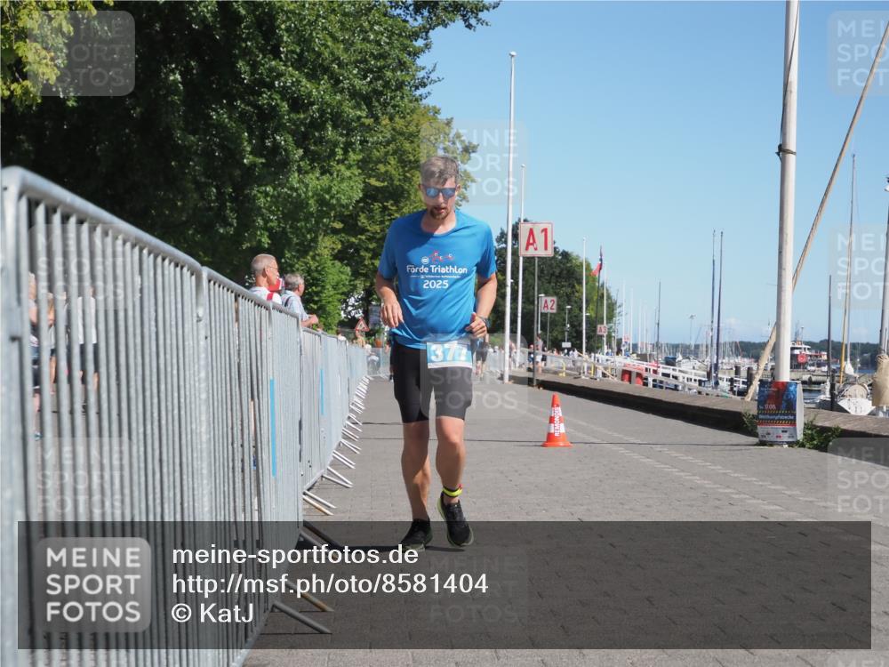 17.08.2025 - KN Förde Triathlon 2025 KatJ http://msf.ph/oto/8581404 17.08.2025 12:21:05 Laufen 355, 377 meine-sportfotos.de
