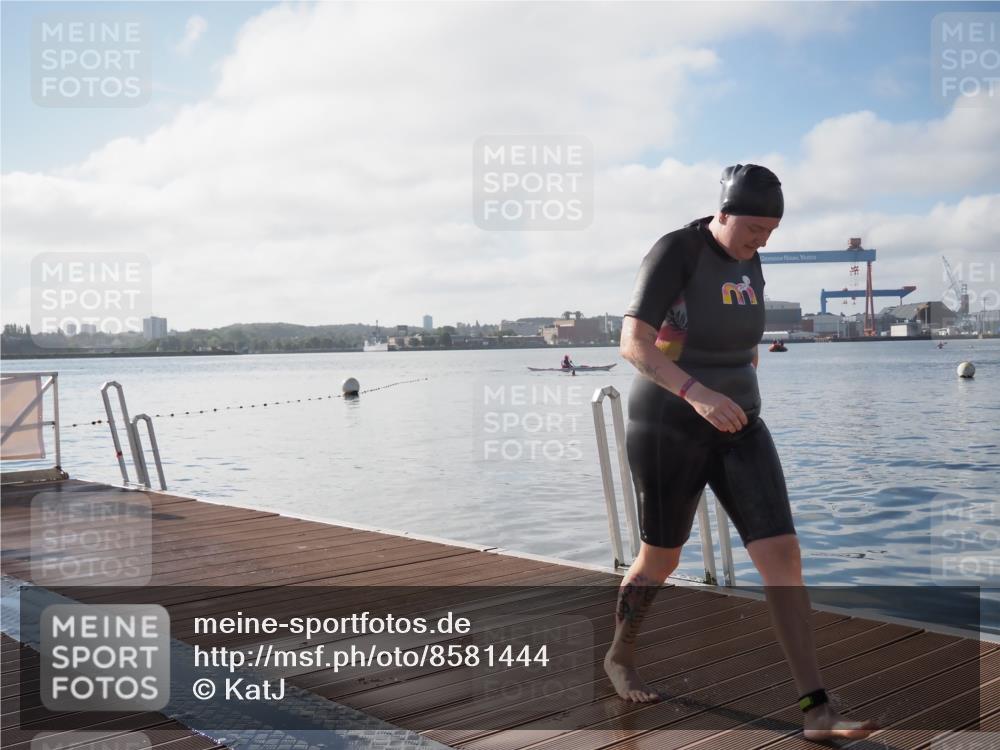 17.08.2025 - KN Förde Triathlon 2025 KatJ http://msf.ph/oto/8581444 17.08.2025 09:27:04 Schwimmen 245, 245 meine-sportfotos.de