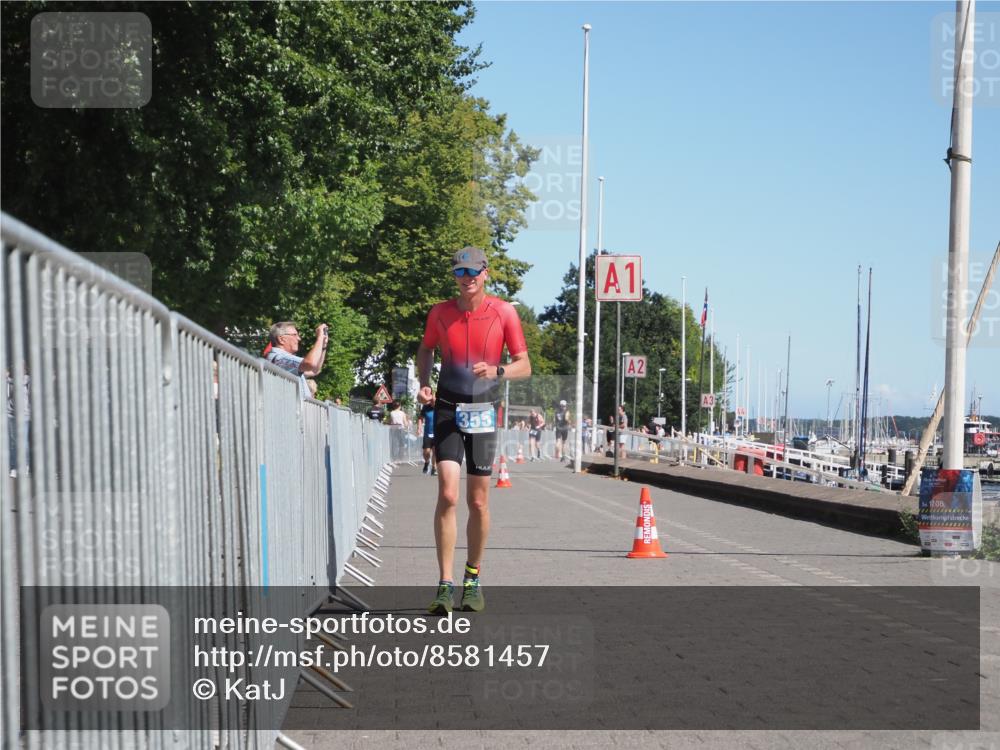 17.08.2025 - KN Förde Triathlon 2025 KatJ http://msf.ph/oto/8581457 17.08.2025 12:21:10 Laufen 355, 377 meine-sportfotos.de