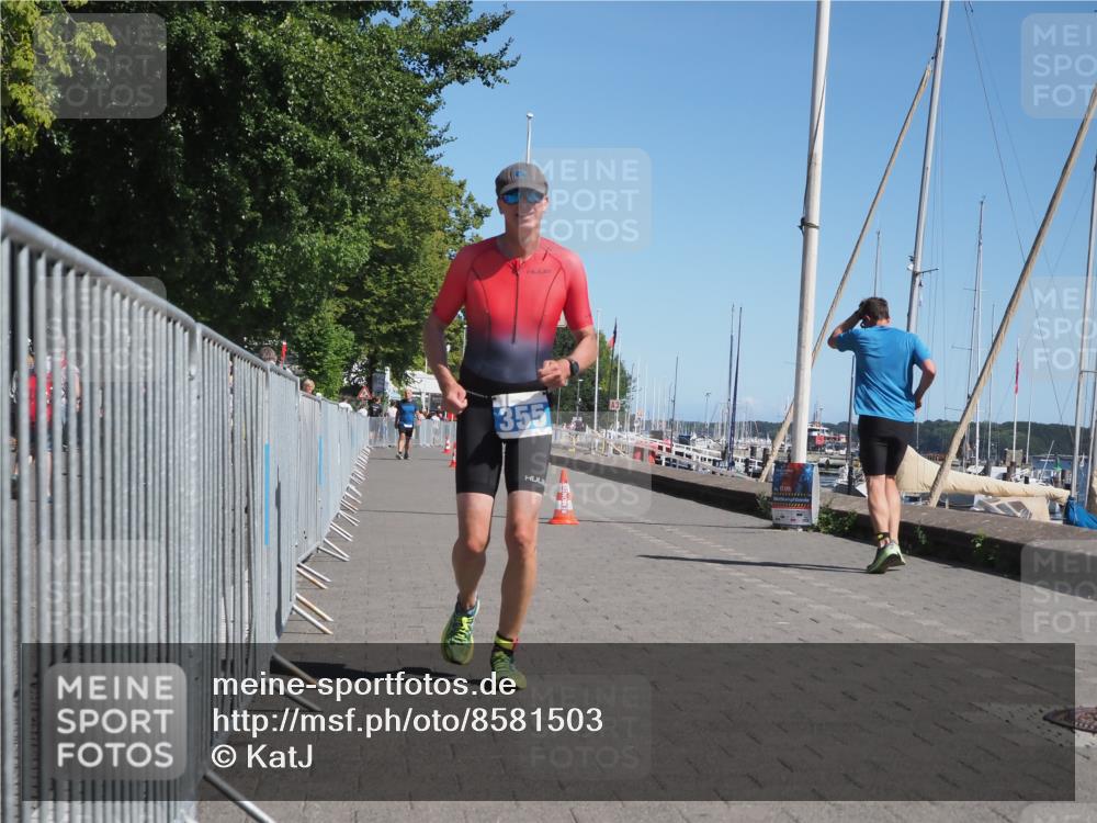 17.08.2025 - KN Förde Triathlon 2025 KatJ http://msf.ph/oto/8581503 17.08.2025 12:21:14 Laufen 355 meine-sportfotos.de