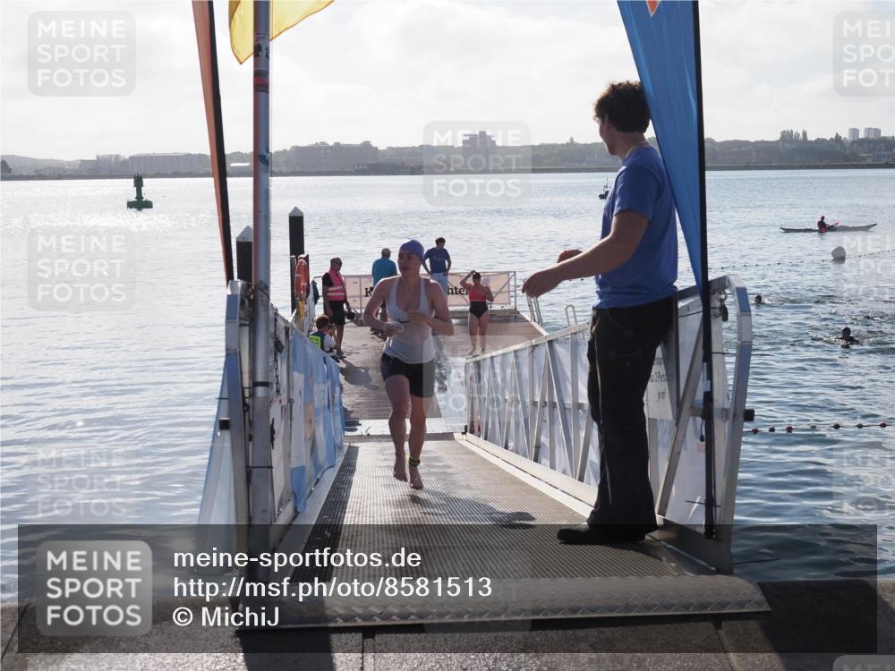 17.08.2025 - KN Förde Triathlon 2025 MichiJ http://msf.ph/oto/8581513 17.08.2025 09:20:19 Schwimmen 179, 179, 196, 211 meine-sportfotos.de