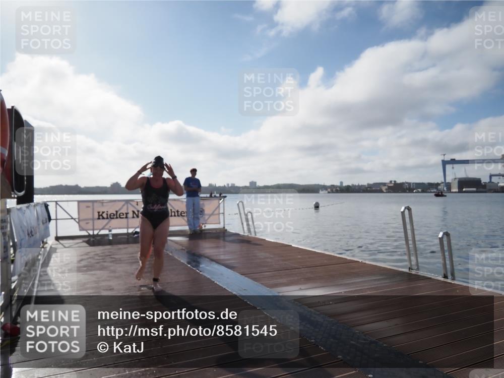 17.08.2025 - KN Förde Triathlon 2025 KatJ http://msf.ph/oto/8581545 17.08.2025 09:28:32 Schwimmen 207, 207 meine-sportfotos.de