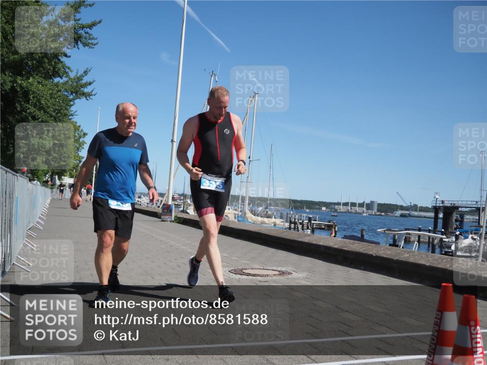 17.08.2025 - KN Förde Triathlon 2025 KatJ http://msf.ph/oto/8581588 17.08.2025 12:21:42 Laufen 335, 349, 359 meine-sportfotos.de